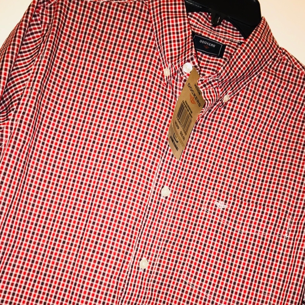 NWT Men’s Dockers ButtonDown